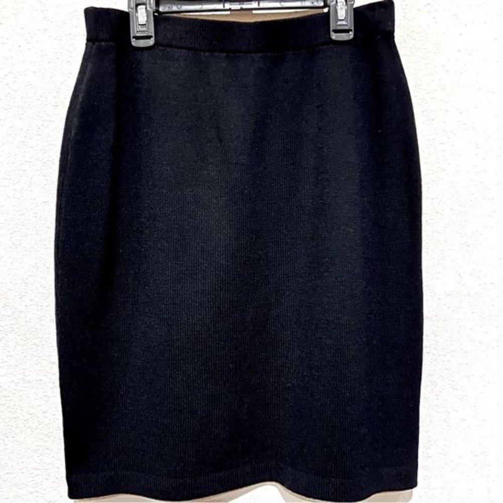 COPY - St John Basics Knit Skirt Sz 8